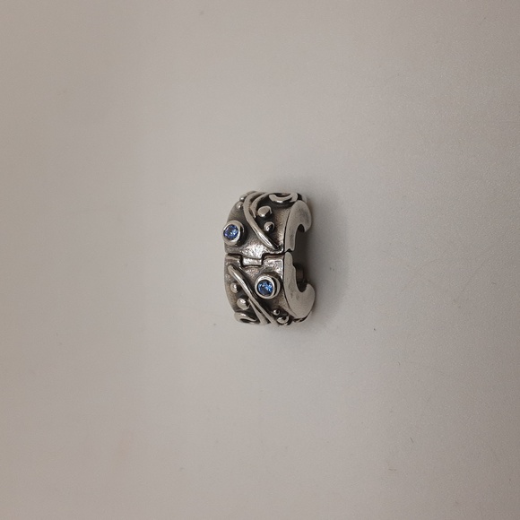 Authentic Pandora Swirl Tendril Clip Charm - EUC - Picture 8 of 8